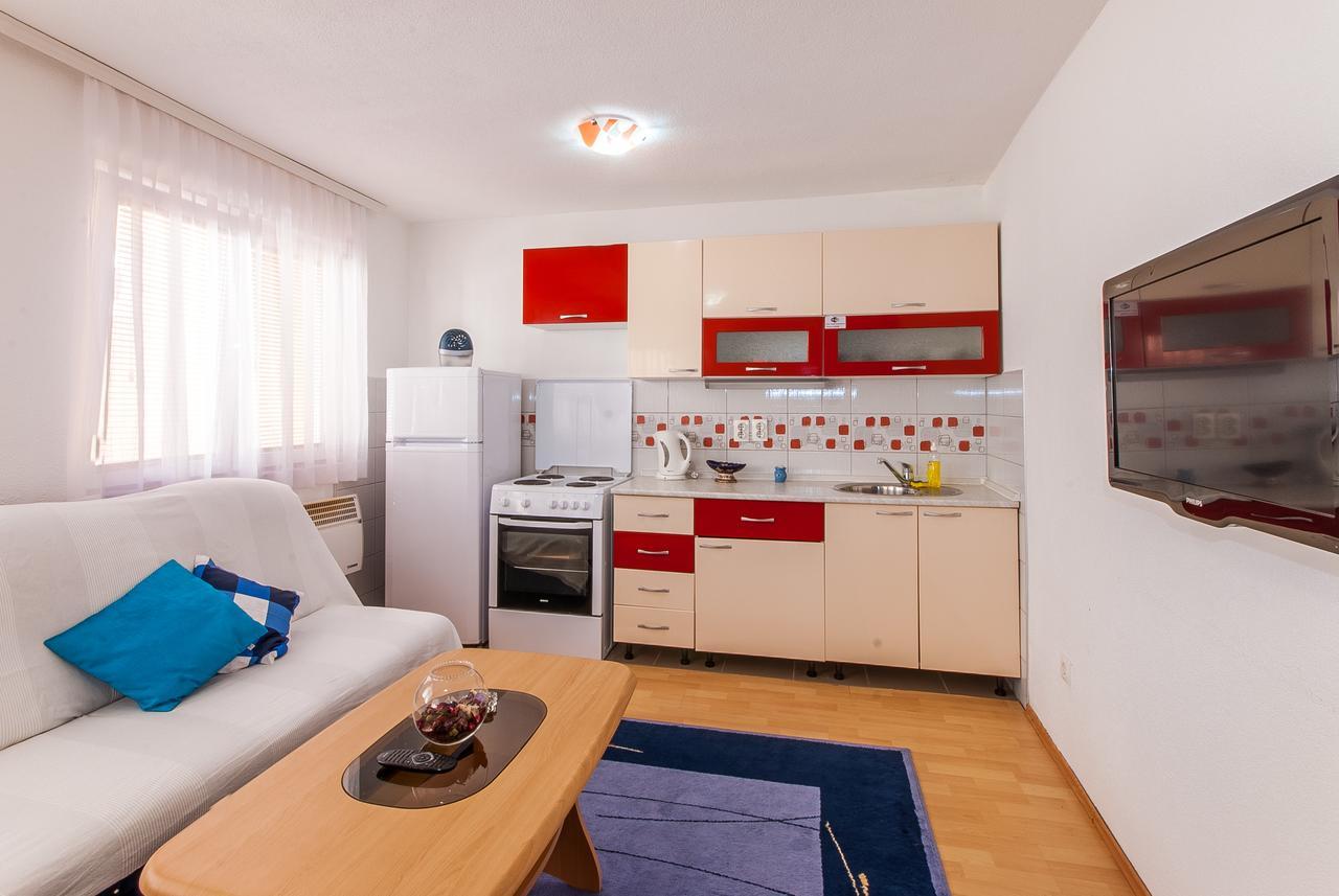 Apartments Kira Сараево Екстериор снимка